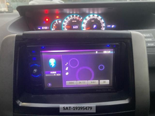 Toyota VOXY 2007-11 395014-17