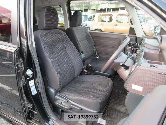 Toyota SPADE 2012-09 207886-8