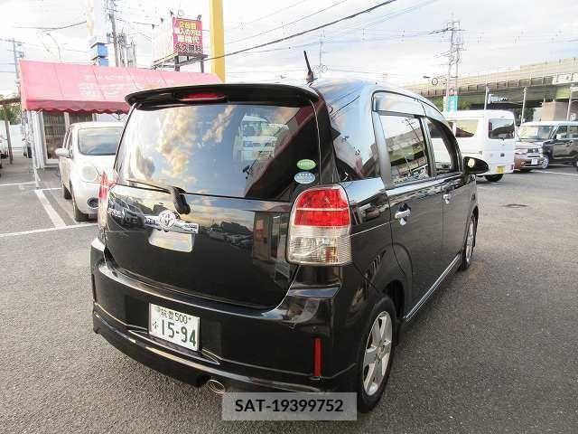 Toyota SPADE 2012-09 207886-2