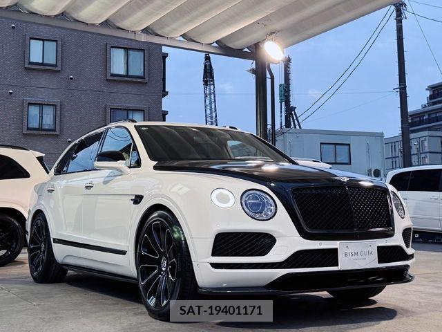 Bentley BENTAYGA 2020-02 293086-1