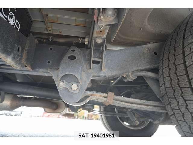 Toyota COASTER 2014-03 320353-9