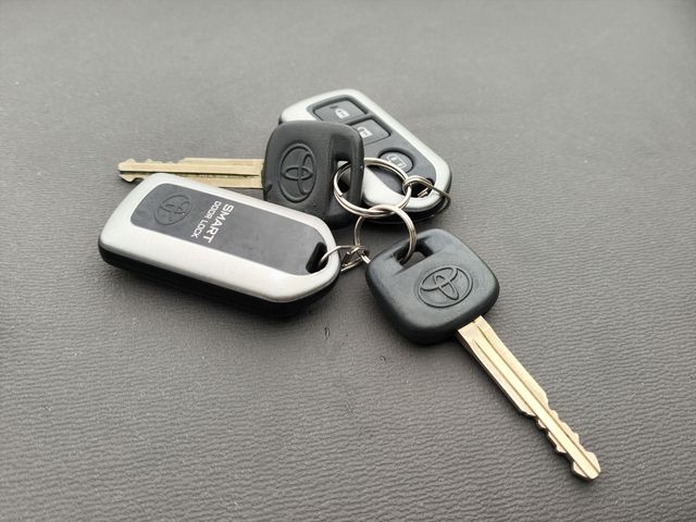 Toyota RAUM 2009-03 188001-8