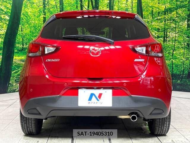 Mazda DEMIO 2015-05 301936-14