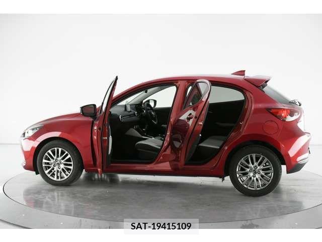 Mazda MAZDA2 2020-09 225000-16