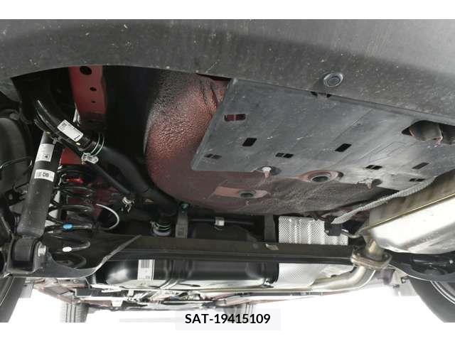 Mazda MAZDA2 2020-09 225000-9