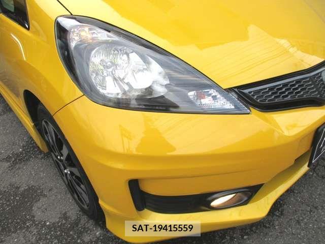 Honda FIT 2013-03 269481-11