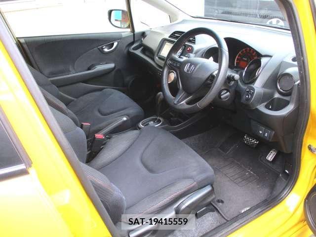 Honda FIT 2013-03 269481-10