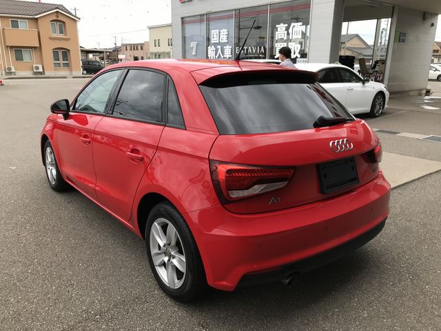 Audi A1 2016-07 16314-2