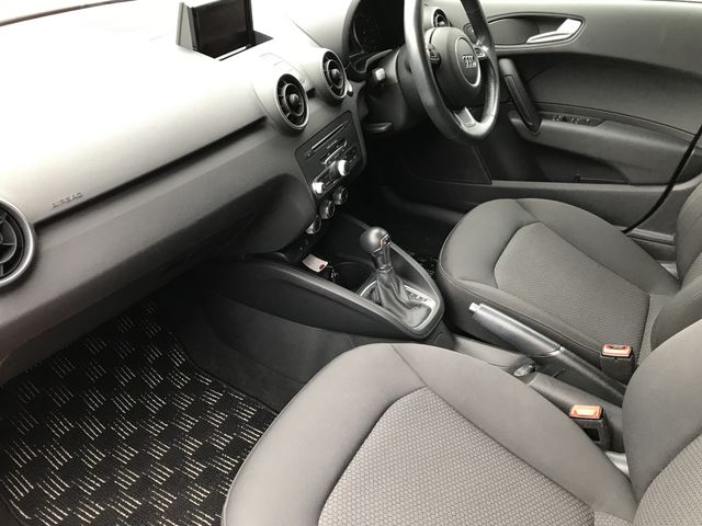 Audi A1 2016-07 16314-12