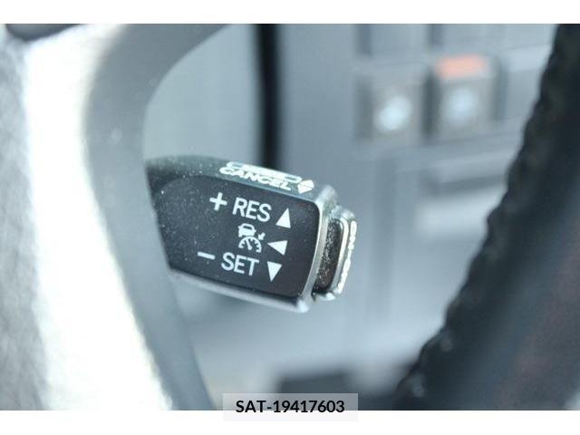 Toyota ALPHARD 2015-09 385435-4