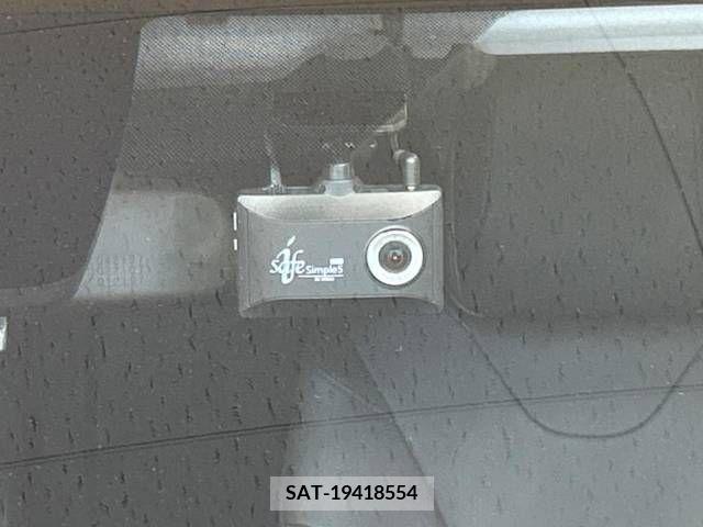 Toyota PRIUS 2021-11 322493-7