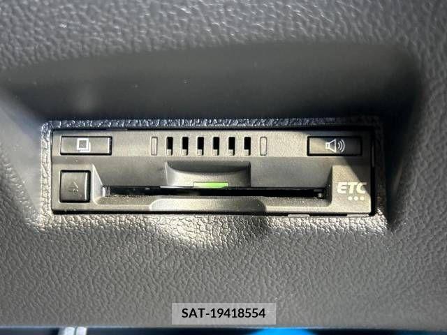 Toyota PRIUS 2021-11 322493-6