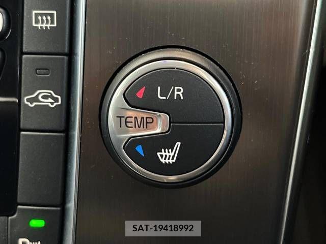 Volvo V40 2013-09 289695-10