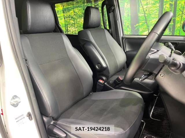 Toyota NOAH 2020-03 213553-8