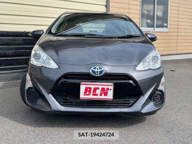 Toyota AQUA 2015-01 314215-12