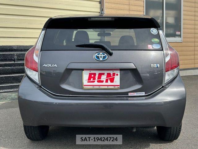 Toyota AQUA 2015-01 314215-18