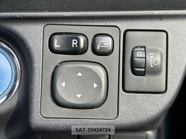 Toyota AQUA 2015-01 314215-21