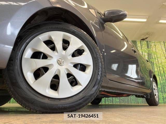 Toyota AQUA 2014-01 341669-13