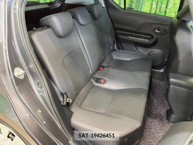 Toyota AQUA 2014-01 341669-9