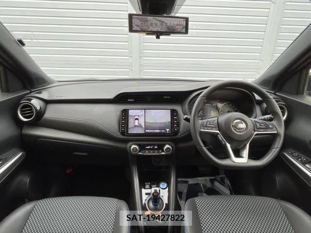 Nissan KICKS 2020-10 274046-1