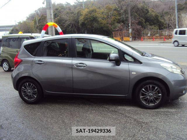 Nissan NOTE 2013-07 250357-3