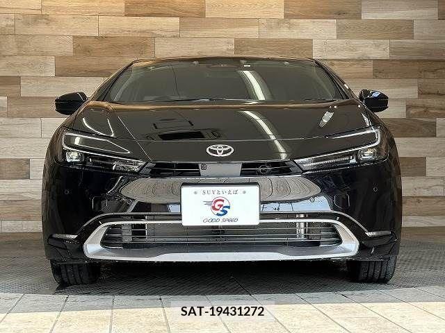 Toyota PRIUS 2023-04 217628-16