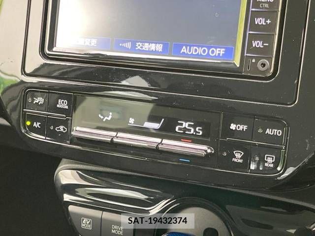 Toyota PRIUS 2021-04 281842-7