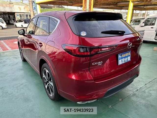 Mazda CX-60 2022-08 221305-3