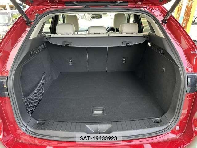 Mazda CX-60 2022-08 221305-9