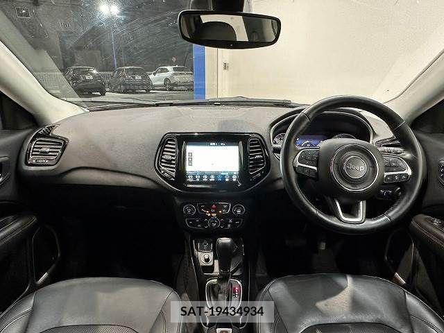 Jeep COMPASS 2018-01 297850-1