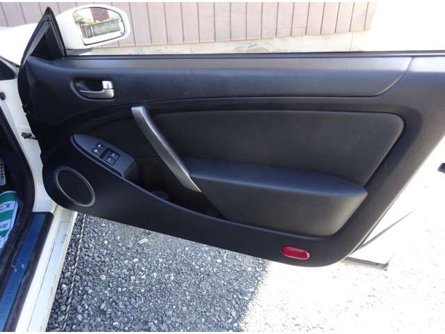 Nissan SKYLINE COUPE 2004-09 6571-10