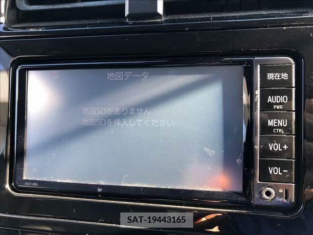 Toyota PRIUS 2016-10 281804-7