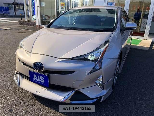 Toyota PRIUS 2016-10 281804-0