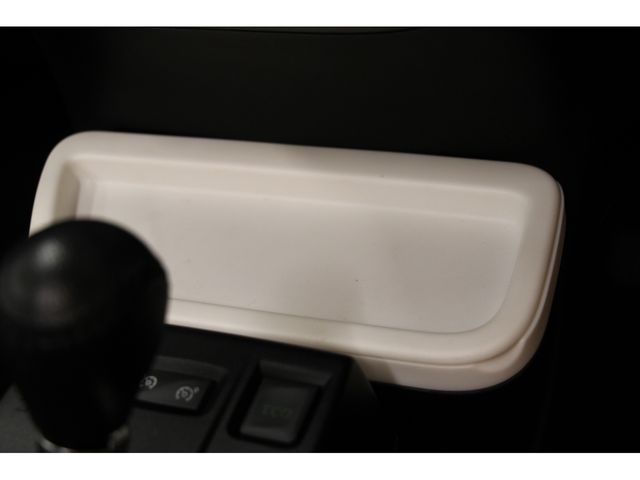 Renault TWINGO 2017-05 10307-12