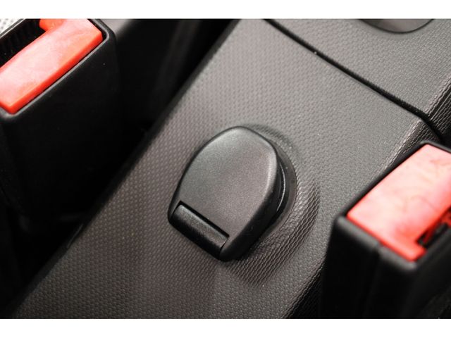 Renault TWINGO 2017-05 10307-13