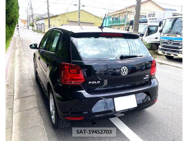 VolksWagen POLO 2017-01 328361-2