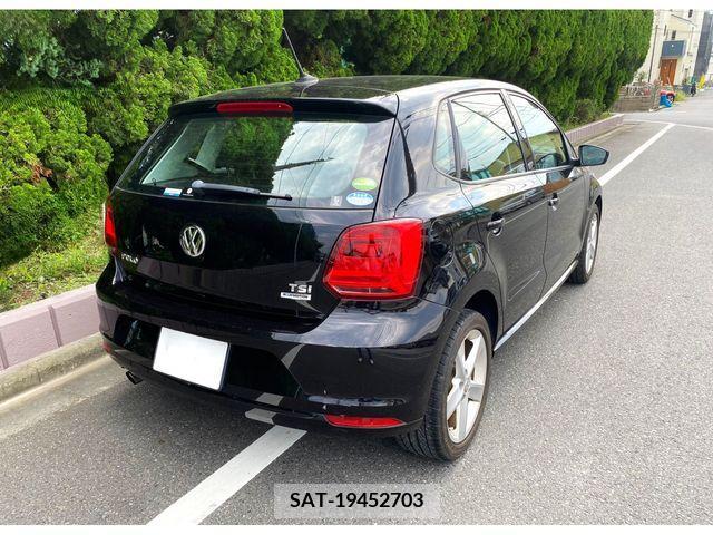 VolksWagen POLO 2017-01 328361-5