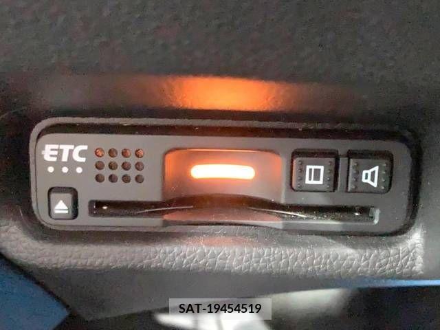 Honda FIT 2018-02 270628-6