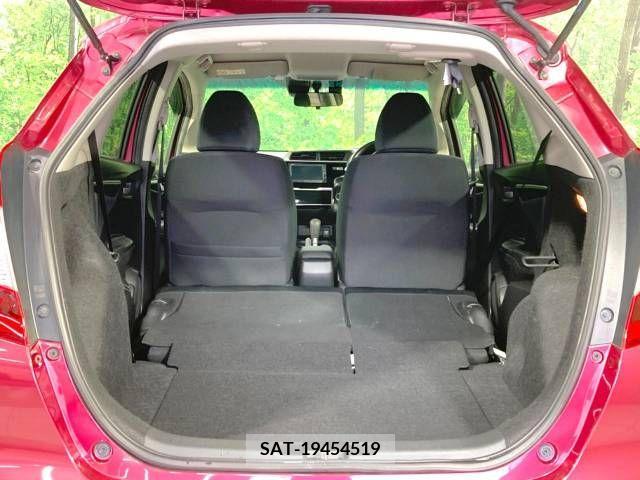 Honda FIT 2018-02 270628-11