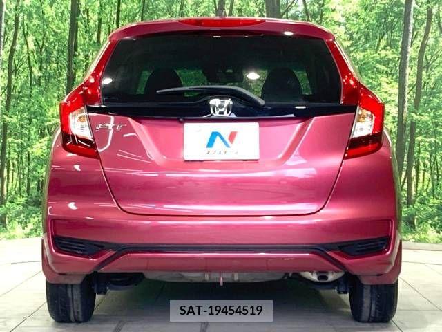 Honda FIT 2018-02 270628-15