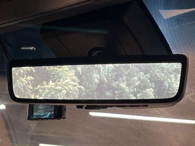 Toyota VELLFIRE 2022-02 193911-8
