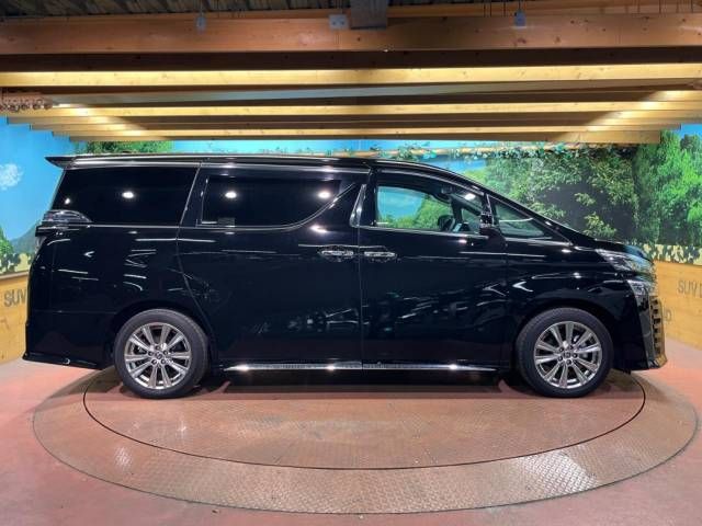 Toyota VELLFIRE 2022-02 193911-18
