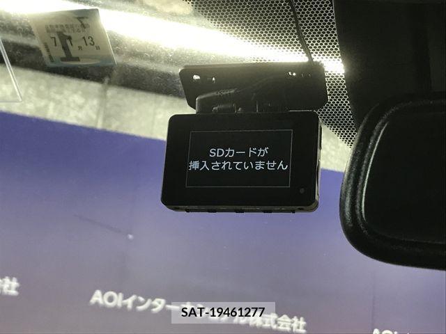 Toyota C-HR 2017-09 294905-26