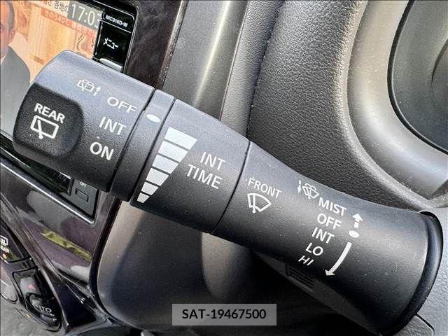 Nissan MARCH 2015-10 386308-27