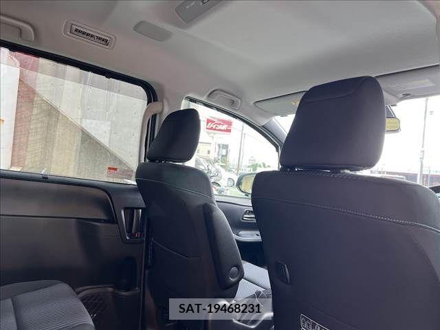 Toyota VOXY 2017-05 344224-29