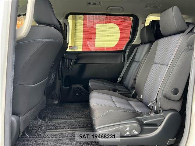 Toyota VOXY 2017-05 344224-8