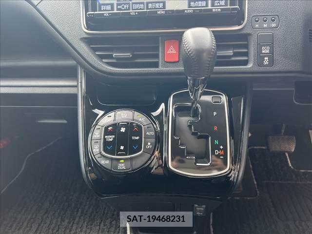 Toyota VOXY 2017-05 344224-16