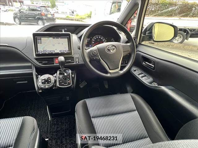 Toyota VOXY 2017-05 344224-25