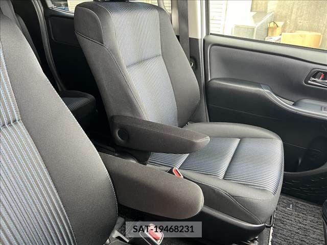 Toyota VOXY 2017-05 344224-23