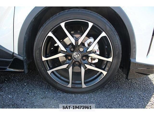 Toyota C-HR 2020-04 215182-9